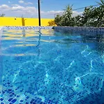 Andy -private Yard, Swimming Pool, Panoramic View アパート *