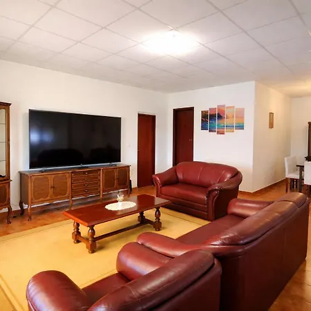 Andy -private Yard, Swimming Pool, Panoramic View 아파트