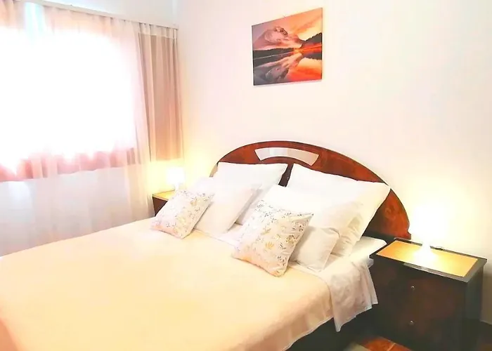 Andy -private Yard, Swimming Pool, Panoramic View *