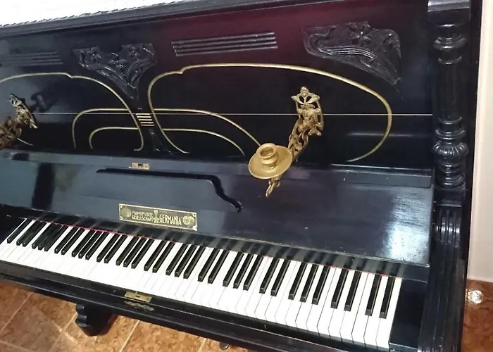 Apartament Andy -private Yard, Swimming Pool, Panoramic View *